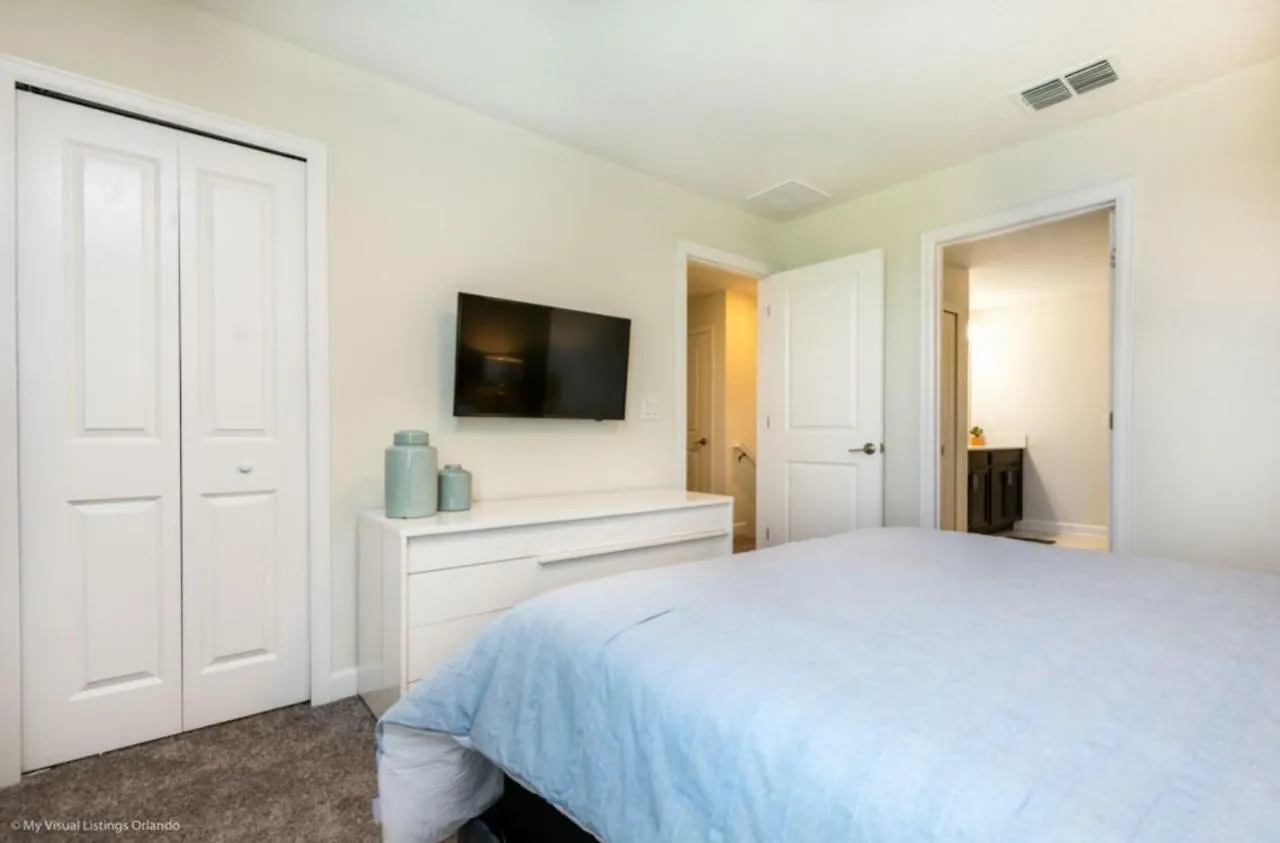 Champion Gates 8Bed Cinema Room Davenport