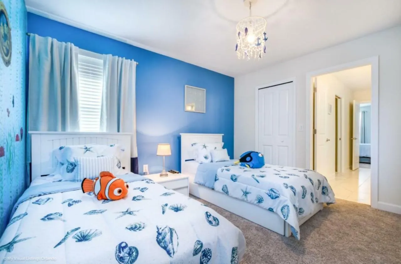Champion Gates 8Bed Cinema Room Davenport