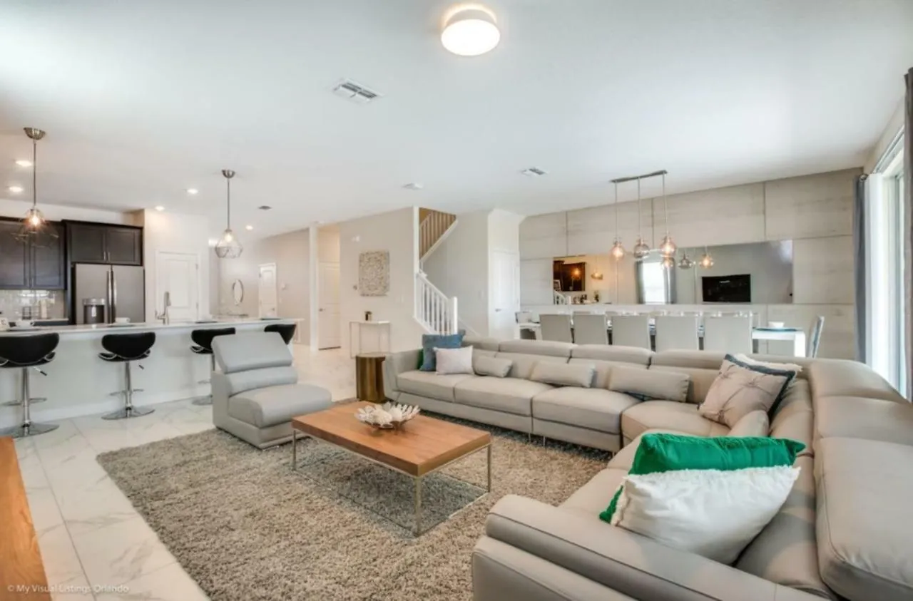 Champion Gates 8Bed Cinema Room Davenport