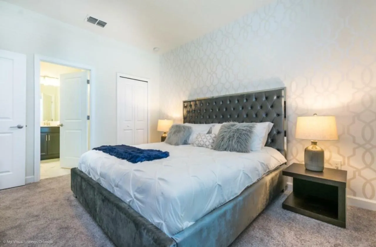Champion Gates 8Bed Cinema Room Davenport Holiday home